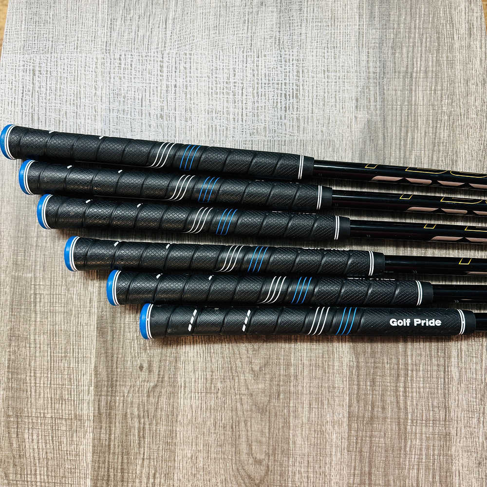Qi Iron Set 6-A / Speeder NX Graphite, Senior
