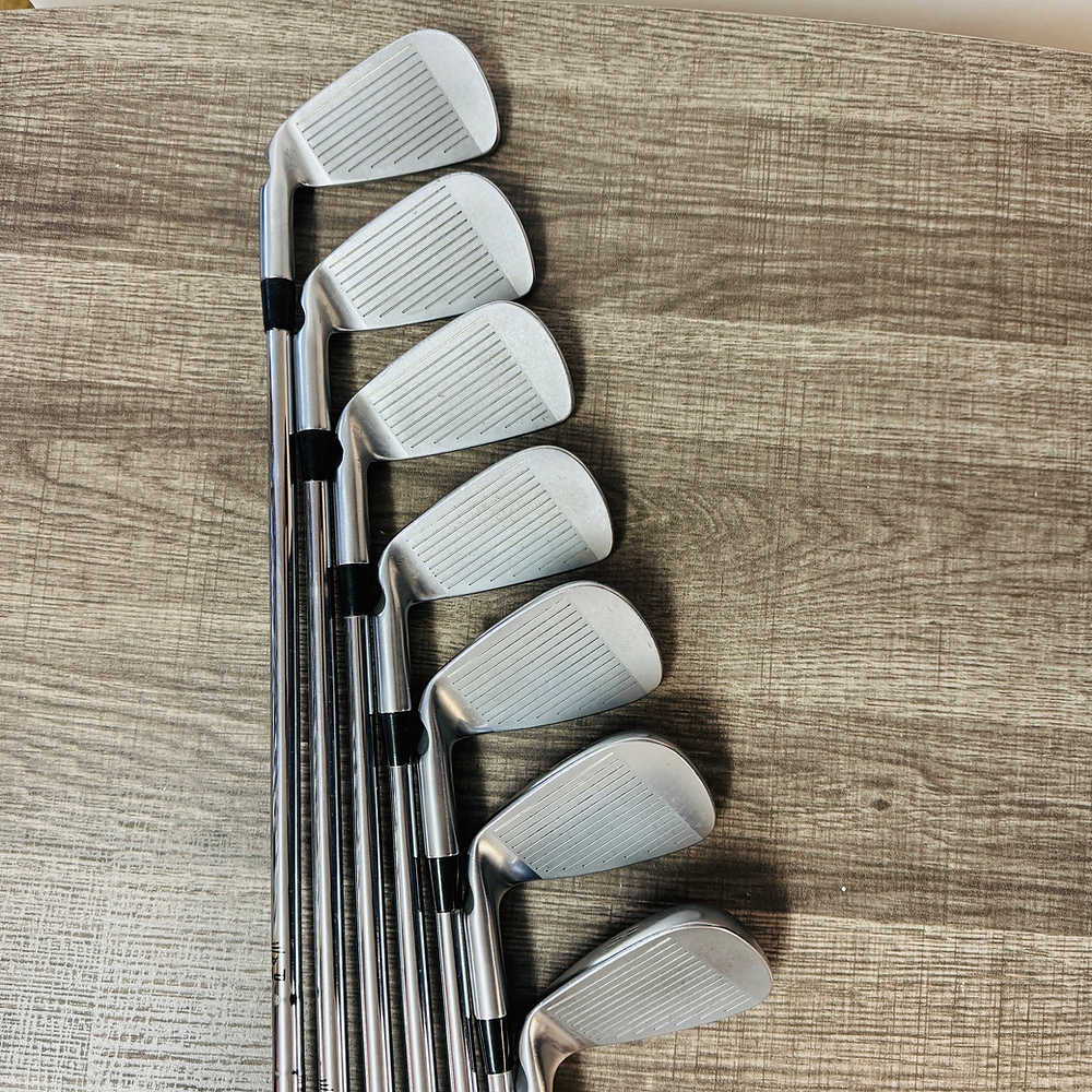 S57 Iron Set 4-P / Steel, Stiff