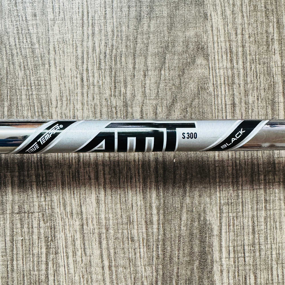 718 AP3 Iron Set 4-PW / AMT Black Steel, Stiff