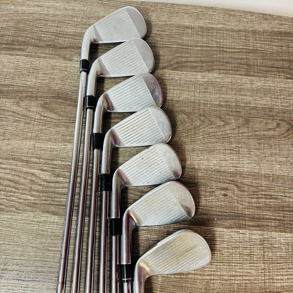Apex / Apex Pro 19 Iron Set 4-P / Elevate Steel, Stiff