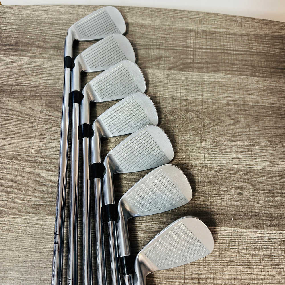 S57 Iron Set 4-P / Steel, Stiff